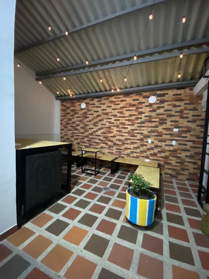 Banana Hostel ボゴタ エクステリア 写真